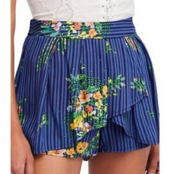 FREE PEOPLE Lasting Lagoon Multicolor Floral Print Shorts - Picture 3 of 7